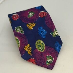 Vintage Ungaro Paris Abstract Seashell 100% Silk Tie Made In Italy